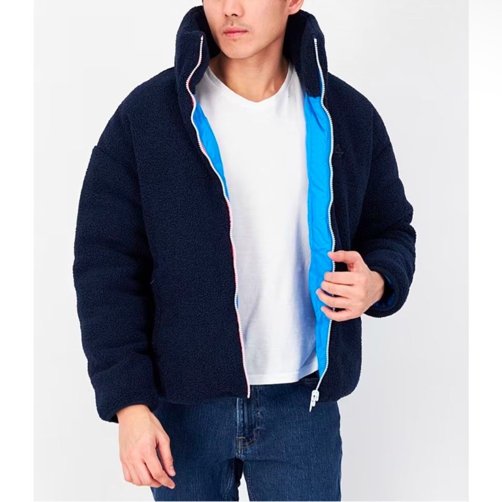 NWT FourLaps Polar Quilted Reversable Sherpa Jacket
Unisex Size S - Picture 5 of 12
